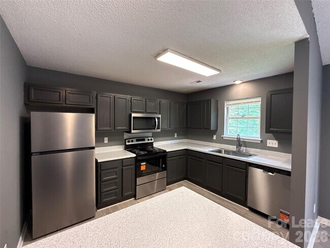 Foto del edificio - 11111 Meadow Bank Ln