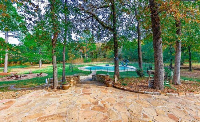 Foto del edificio - Executive Home for Rent 7 Acres with Resort Style Amenities