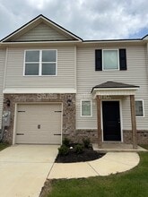 Building Photo - 4123 Hudson Ct SW