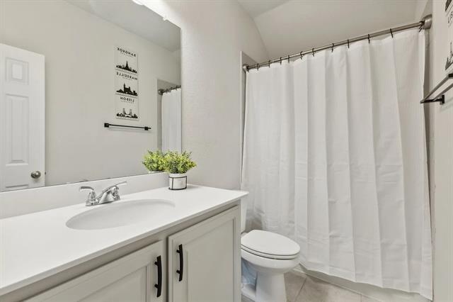 Building Photo - 5601 Bottiglia Wy