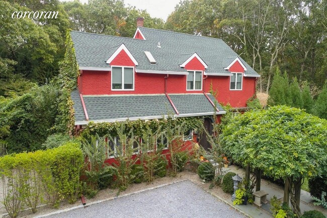 Foto del edificio - 100 Sandy Hollow Rd