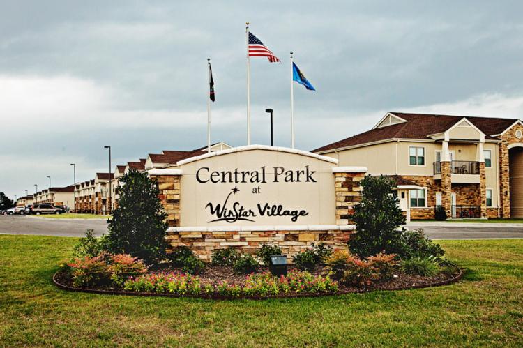 Primary Photo - Central Park at Winstar Village Apartments