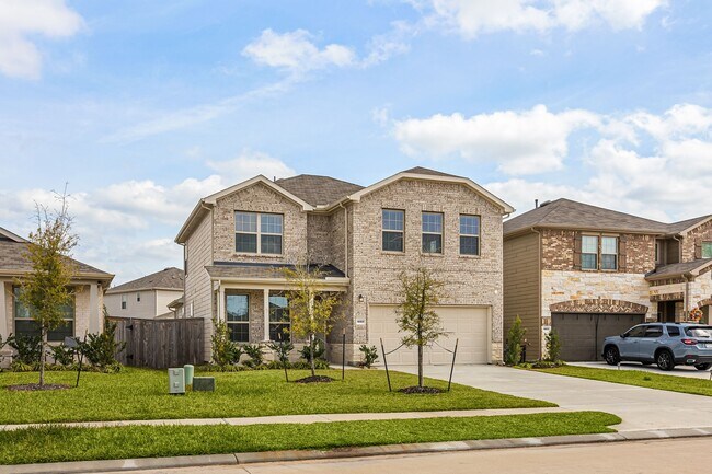 Building Photo - 16907 Elm Grove Rd