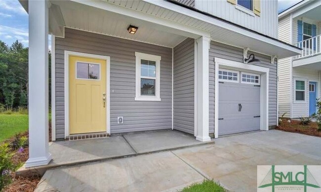 Building Photo - 63 Pomona Cir
