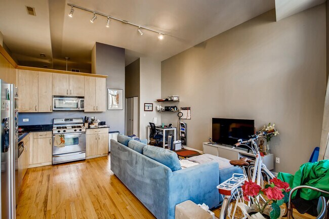 Foto del edificio - 3631 N Halsted St