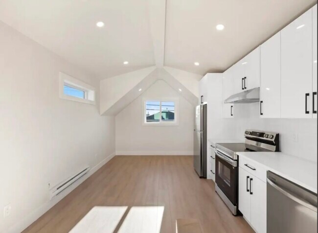 Photo du bâtiment - 528 56th Av E