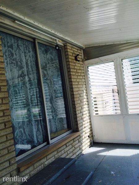 Building Photo - 11450 Grand Oak Dr