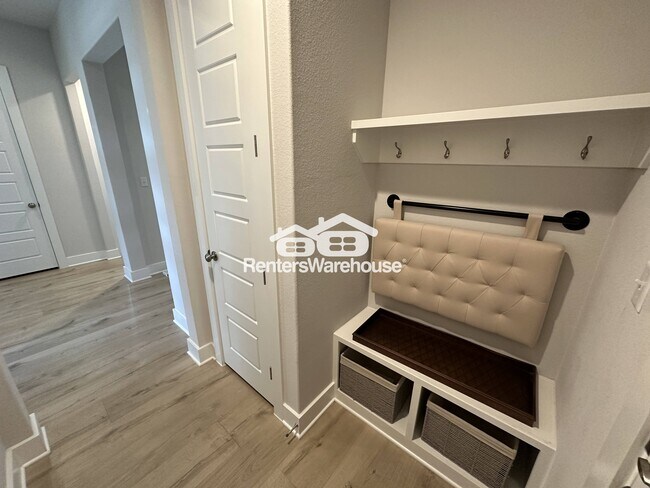 Foto del edificio - 2504 Dapple Gray Ln