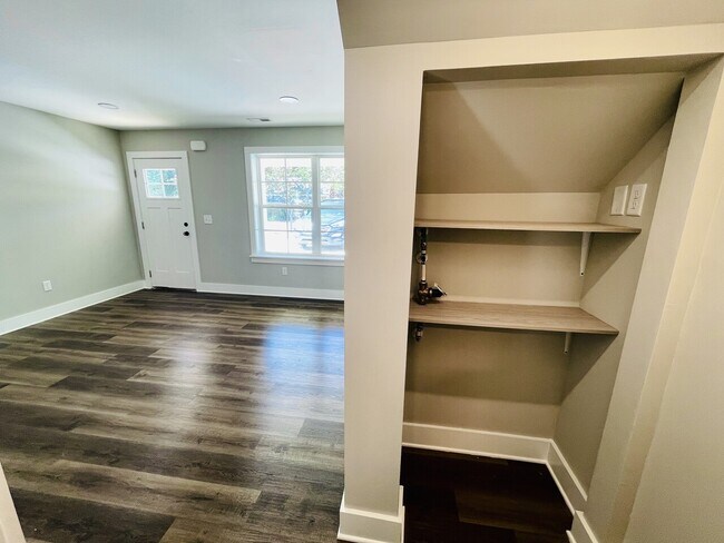 Foto del edificio - 267 Chamblin St  - DUPLEX