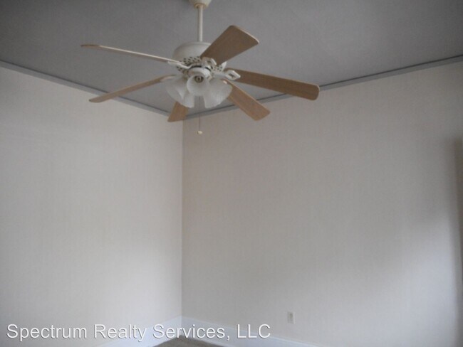 Foto del edificio - 2114 Dellwood Ave