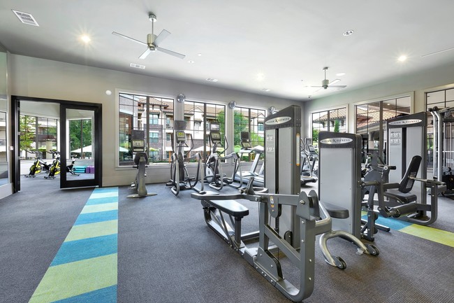 Fitness Center - Ladera Apartment Homes