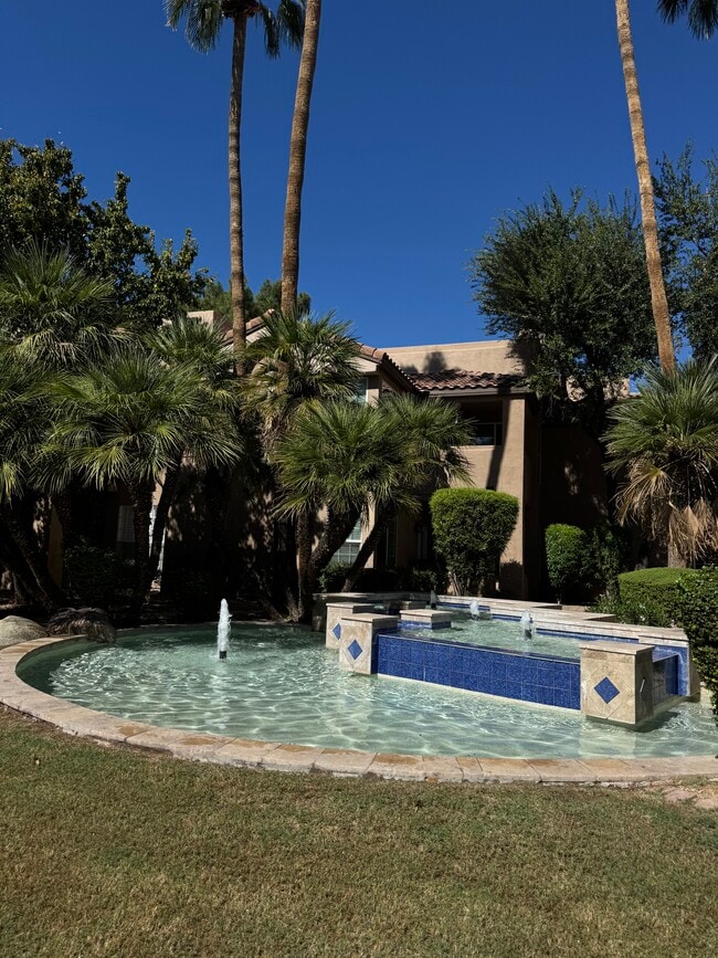 Fuente de entrada - 10101 N Arabian Trl