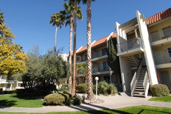 The Place at Broadway East Apartments Tucson, AZ
