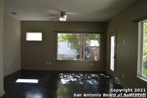 Foto del edificio - 714 N Cherry St