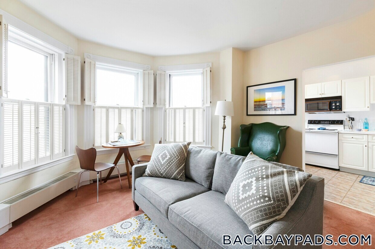 Foto principal - 383 Commonwealth Ave