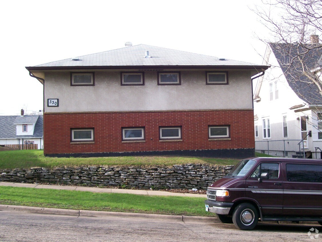 Building Photo - 330-334 Magnolia Ave E