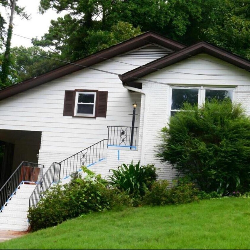 Foto principal - 4197 Danforth Rd SW