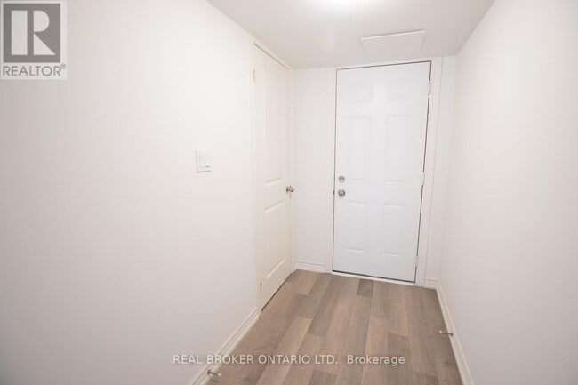 Building Photo - 2574-2574 Ladyfern Crossing