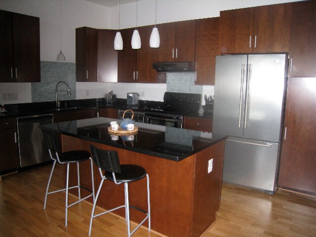Building Photo - 1591 Niles Ave