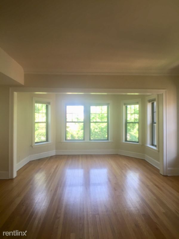 Primary Photo - 2 br, 1 bath Apartment - 925 Forest Ave