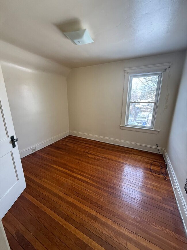 Foto del edificio - Cleveland East side single home