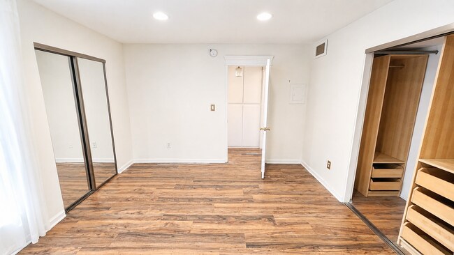 Foto del edificio - 5255 Bellingham Ave