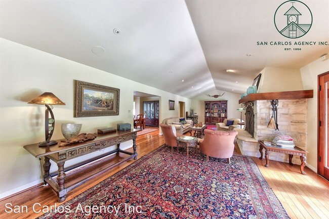 Building Photo - 8600 Carmel Valley Rd