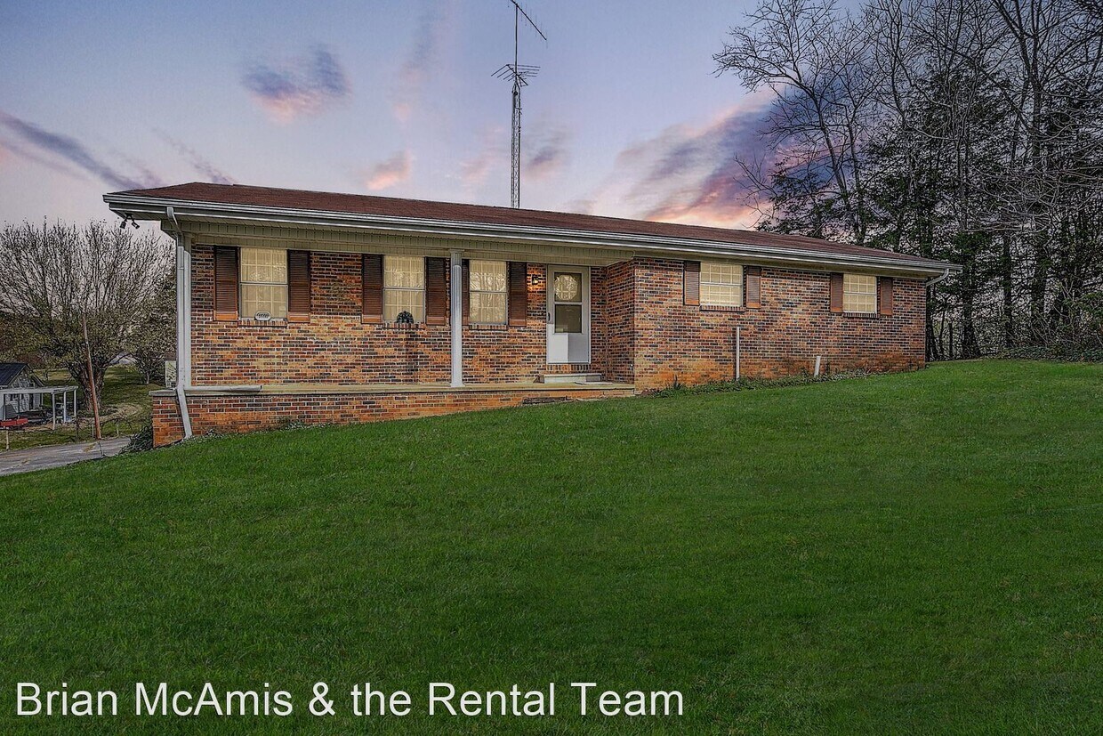 Primary Photo - 4 br, 2 bath House - 4660 Kingsport Highway
