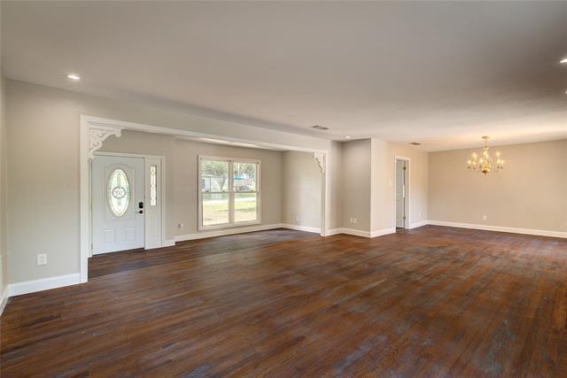 Foto del edificio - 104 W Brandon St