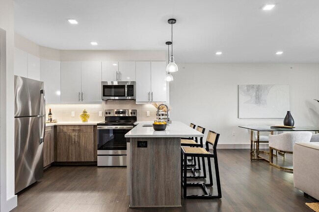 Foto del edificio - 8133 Bergenline Ave