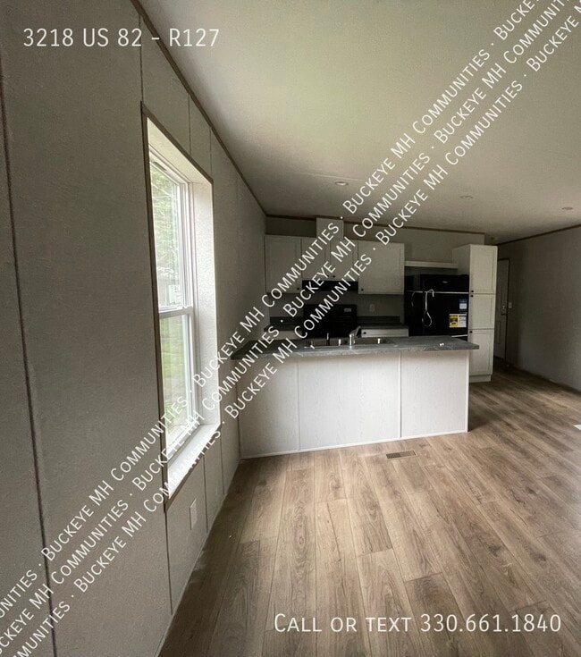 Building Photo - 3218 OH-82