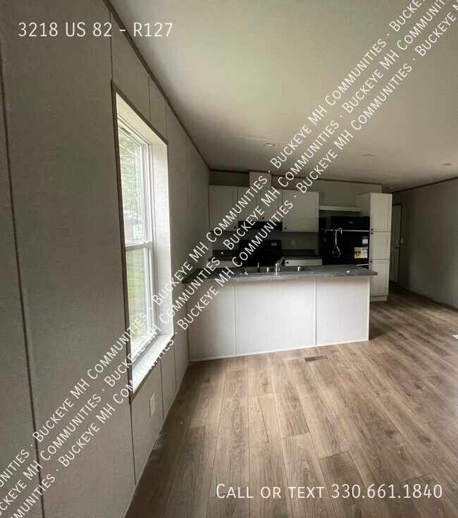 Foto del edificio - 3218 OH-82