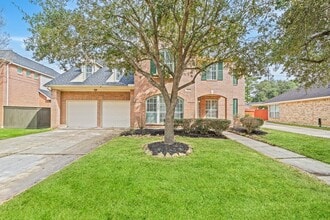 Building Photo - 6214 Laguna Del Rey Dr