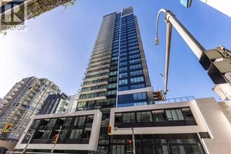 Building Photo - 823 Carnarvon St