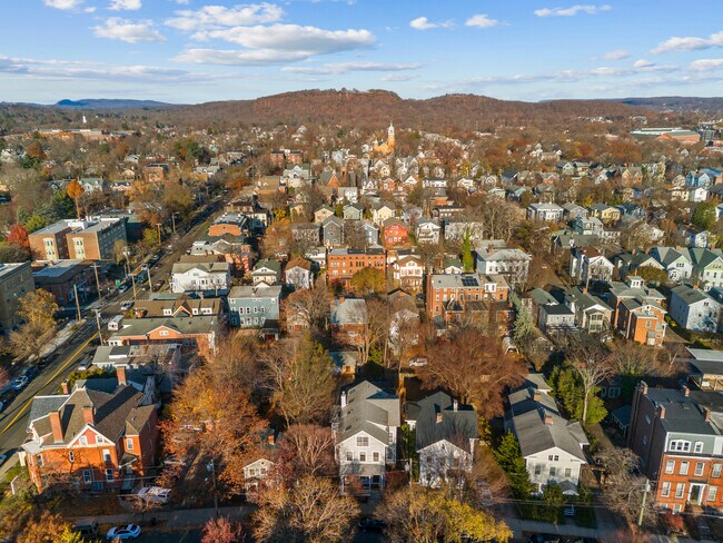 Foto del edificio - 35 Eld St