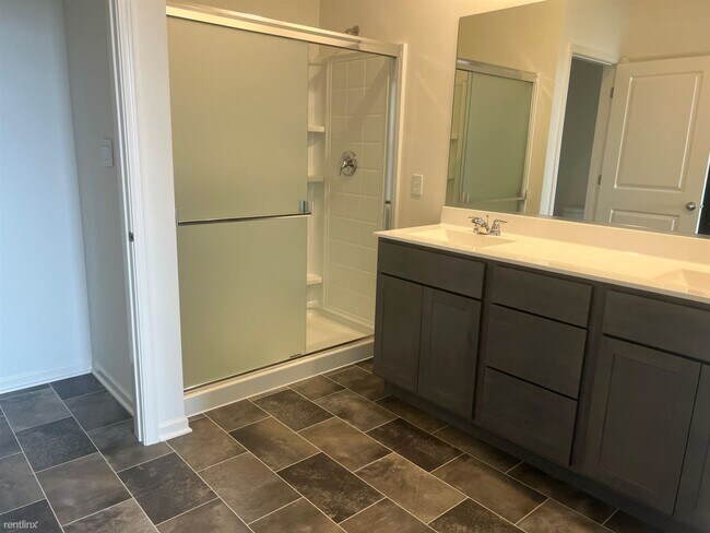 Foto del edificio - 4 br, 2 bath House - 7641 West 105th Place
