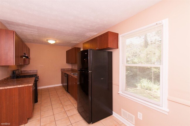Building Photo - 3 br, 1.5 bath House - 4150 Rocky Face Drive
