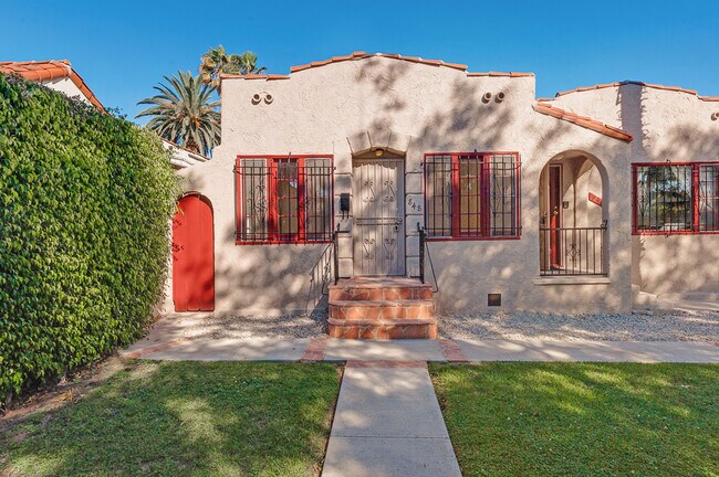 Foto del edificio - 848 N Ogden Dr
