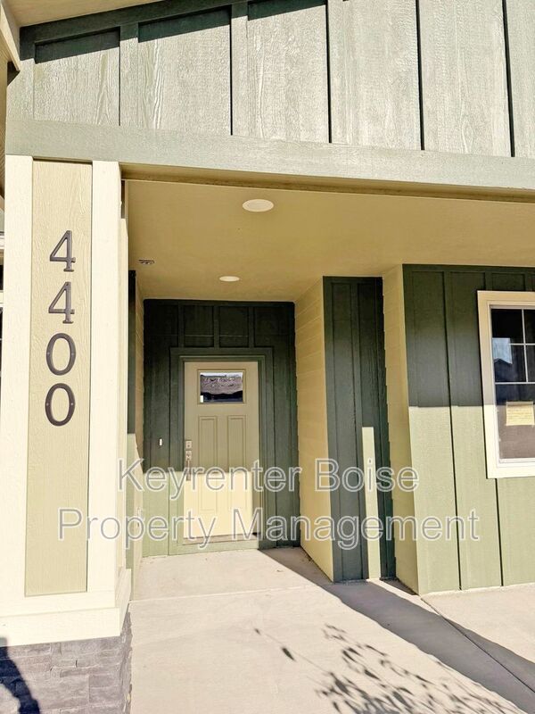 Foto del edificio - 4400 E Wedge St