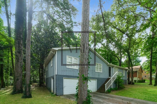 Foto del edificio - 4681 E Glen Ridge Cir