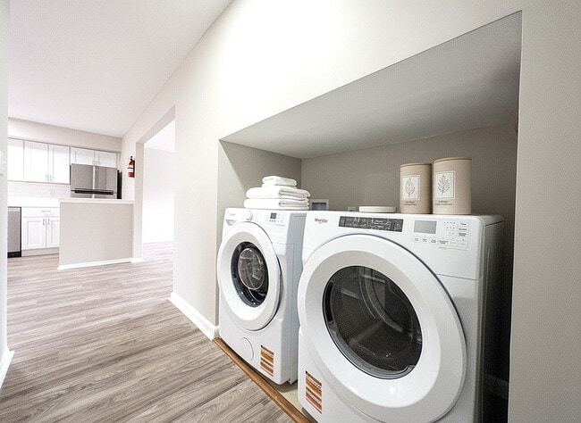 Building Photo - Orchard View Apartments