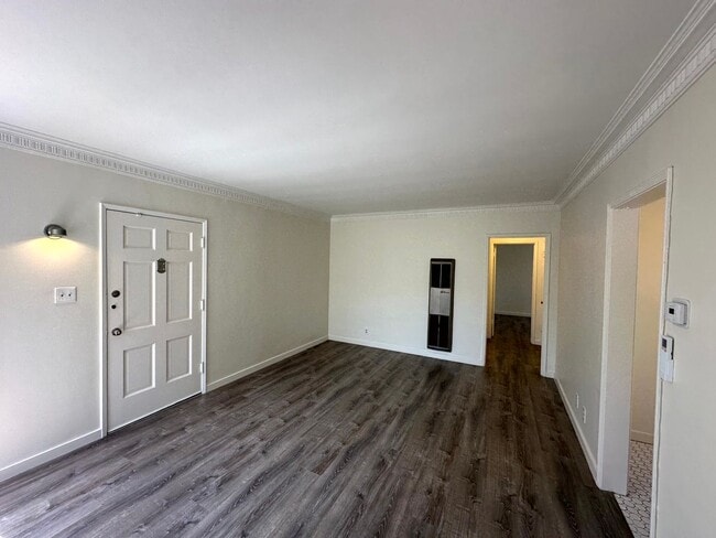 Foto del edificio - MOVE-IN SPECIAL!  $600 off the first year'...