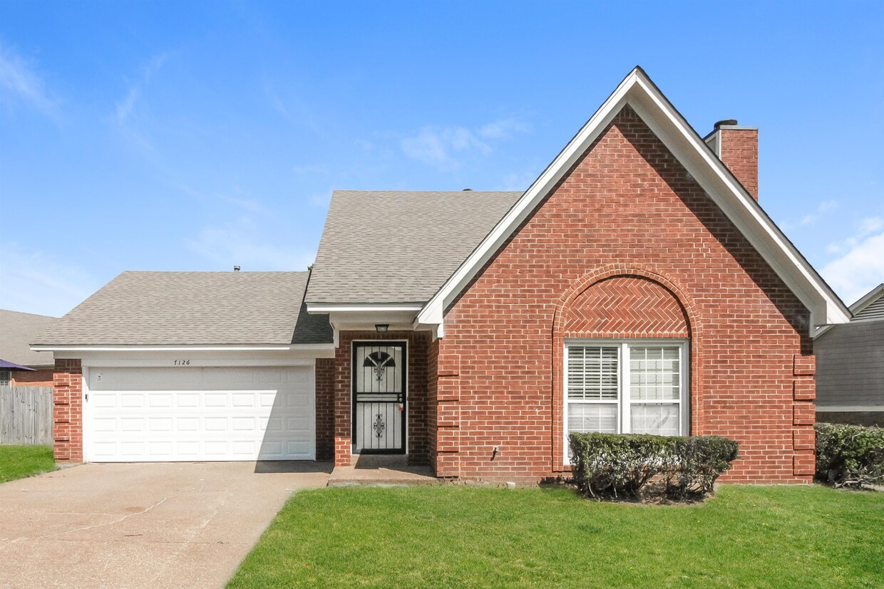 Foto principal - 7126 Abbey Cove