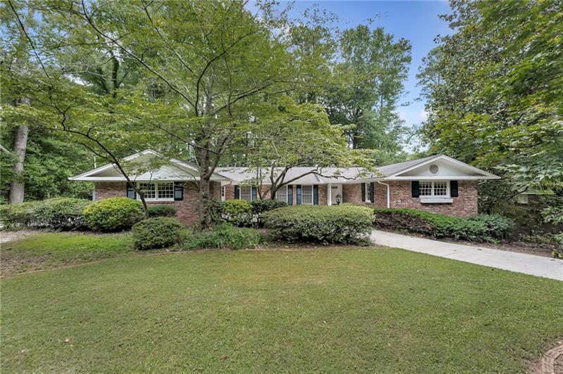 585 Spalding Dr, Atlanta, GA 30328 House Rental in Atlanta, GA