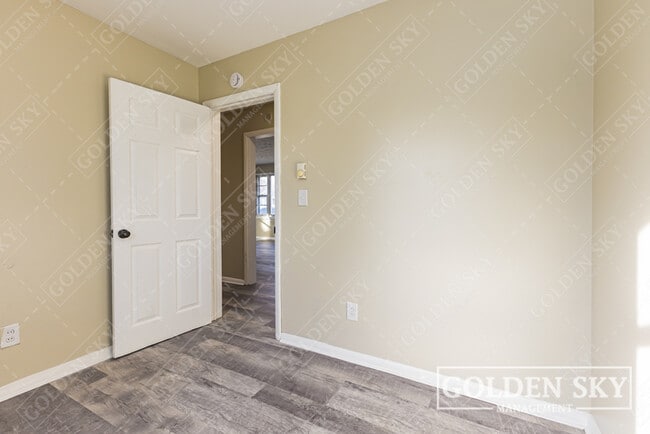 Foto del edificio - 2125 E Harvard Ave