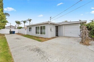 Building Photo - 10327 Flora Vista St