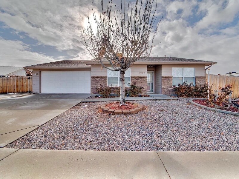 Foto principal - 3057 Noble Ct