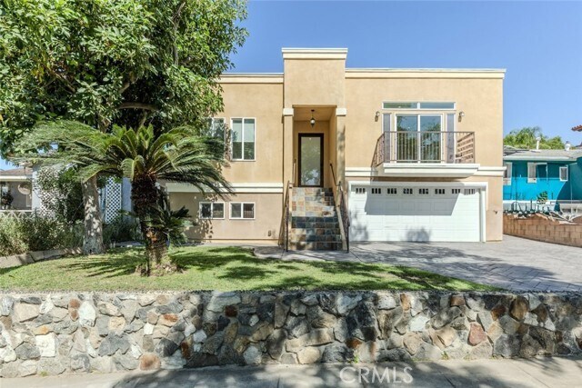 Foto principal - 1039 E Santa Anita Ave