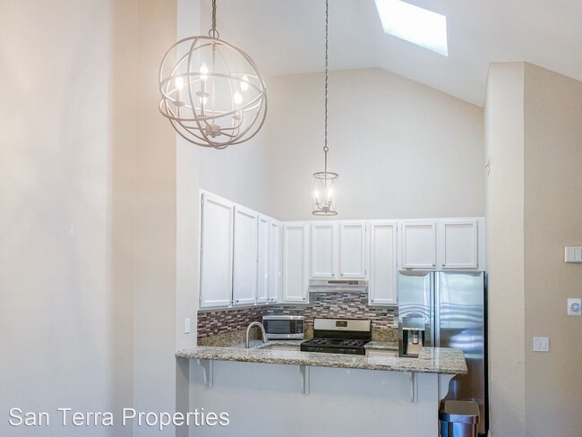 Building Photo - 9936 Scripps Westview Way