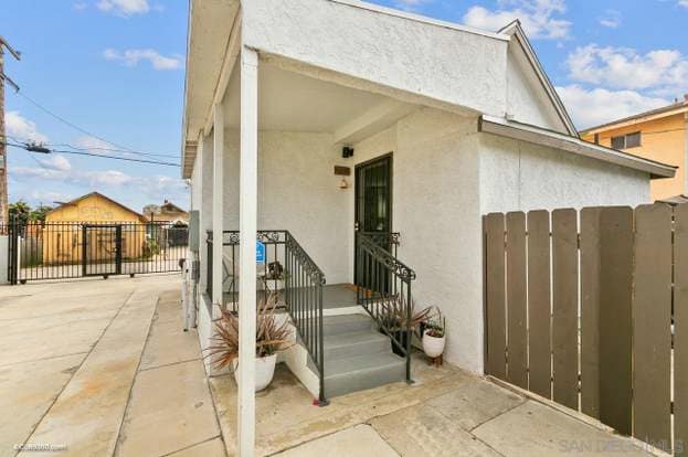 Photo - 2853 K St